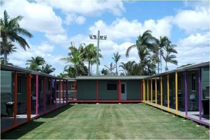 Palm Tree Backpackers Albergue Bundaberg Exterior foto